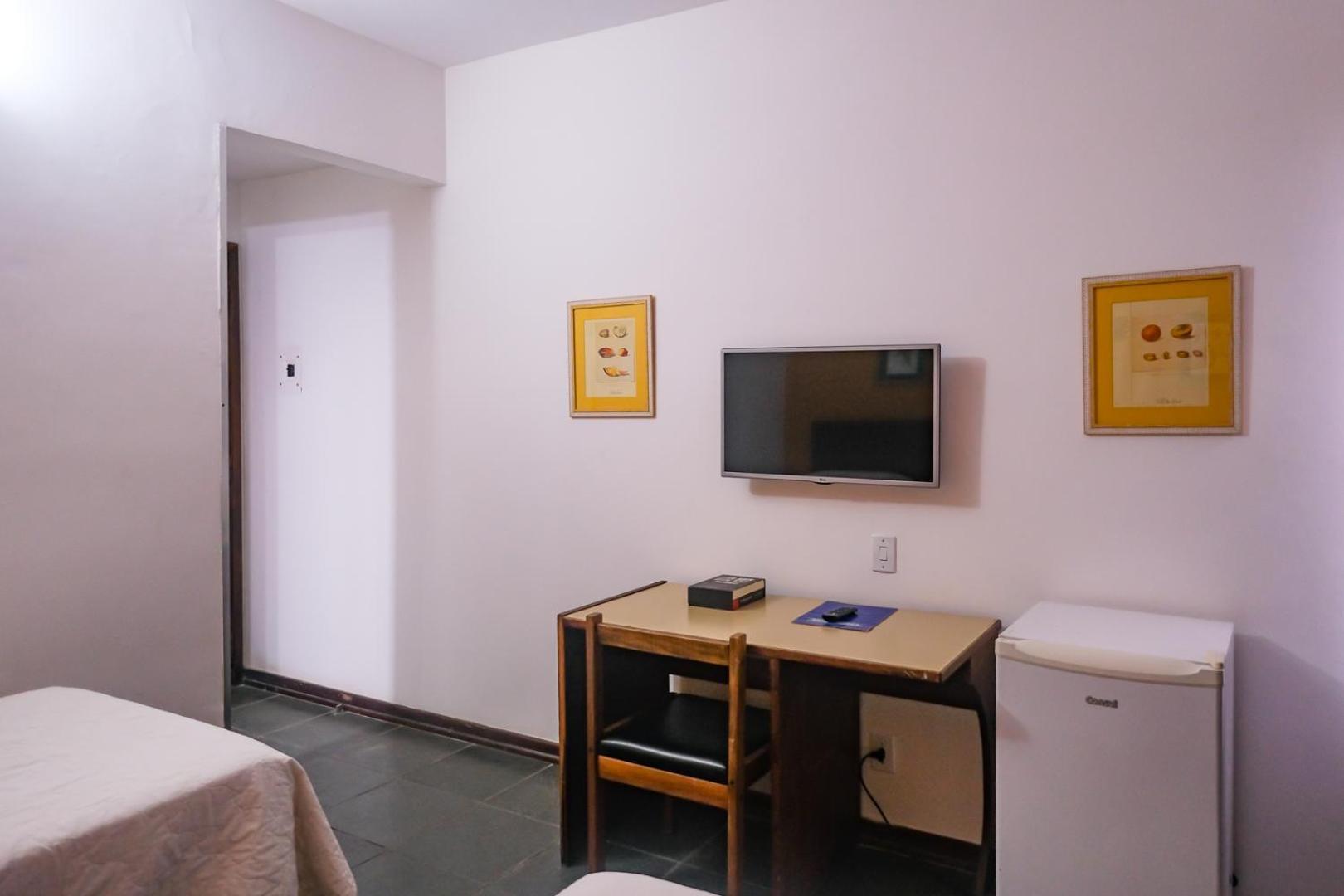 וסוראס Mara Palace Hotel מראה חיצוני תמונה
